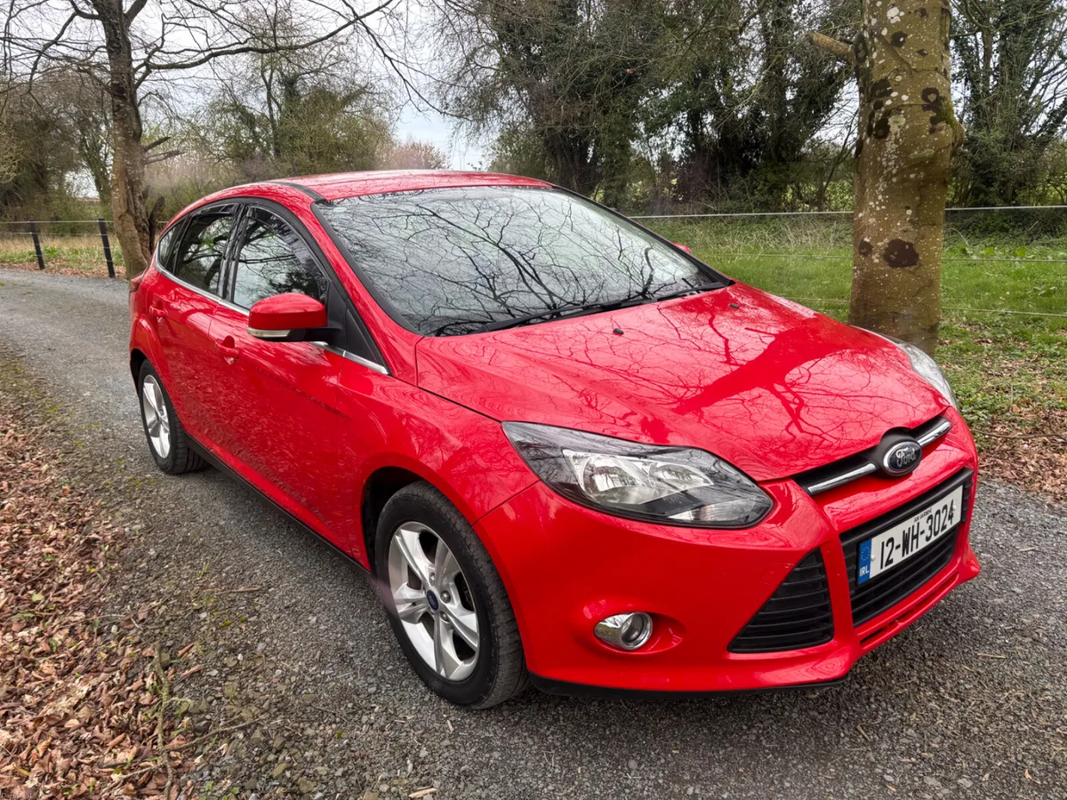 Ford Focus 2012 - Image 1