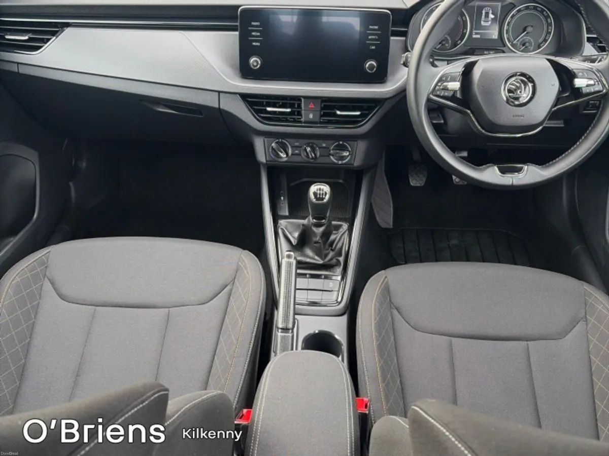 Skoda Kamiq AMBITION 1.0 TSI 110 BHP 5DR *1 OWNER - Image 2