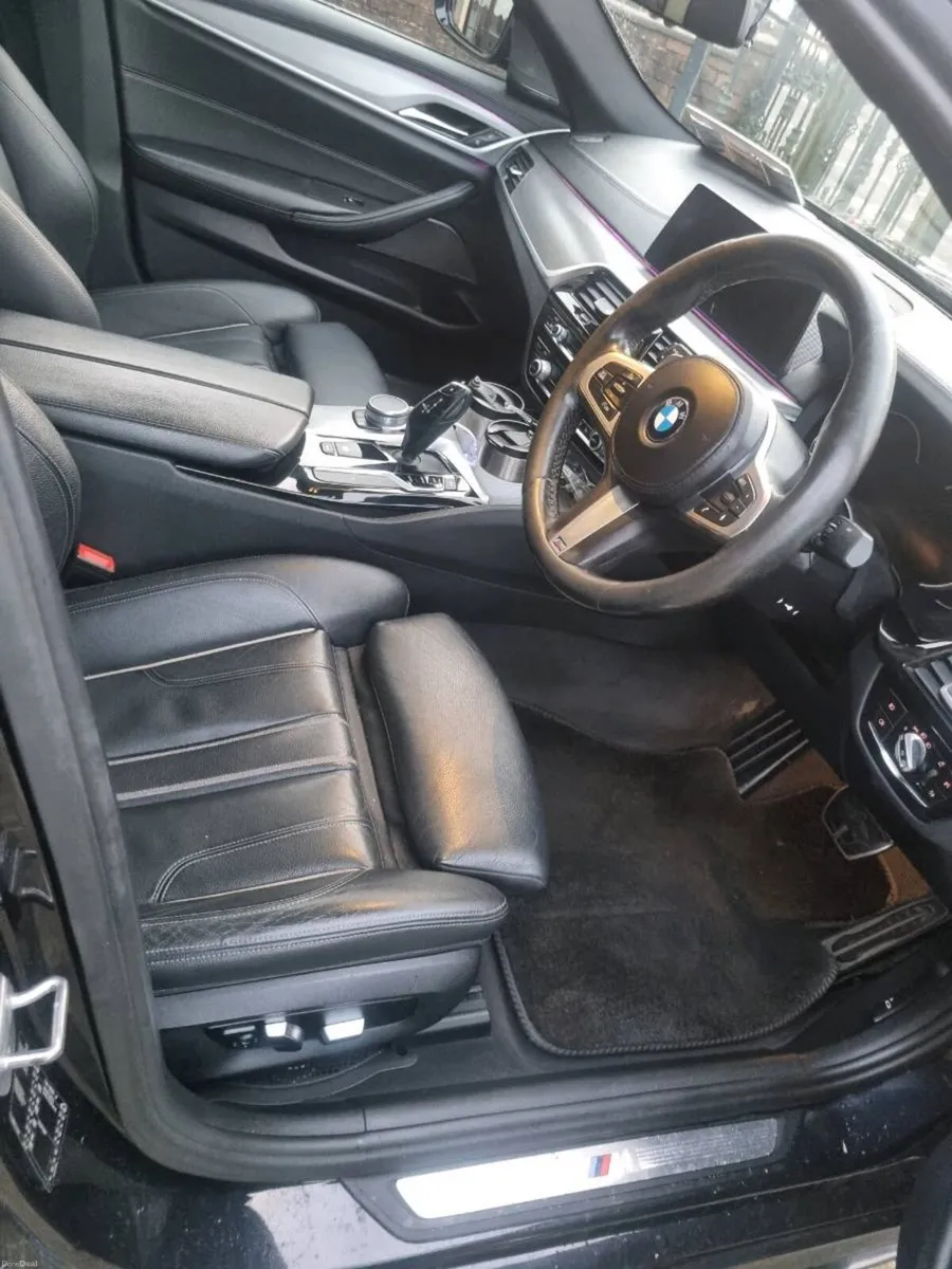 Bmw 530d 2017 Sunroof - Image 2