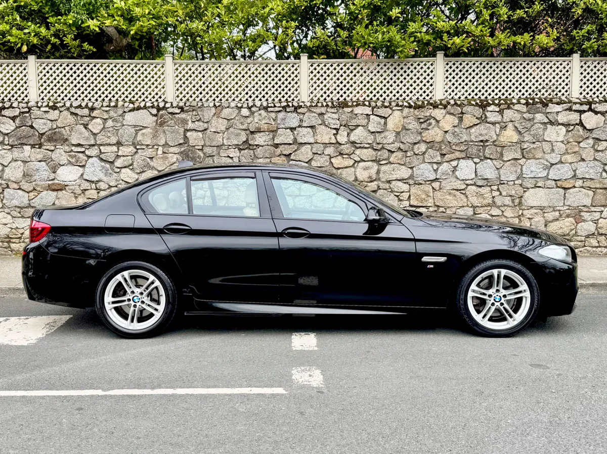 BMW 5-Series 2016!! 520d !! M- SPORT!!LEATHER!! - Image 3