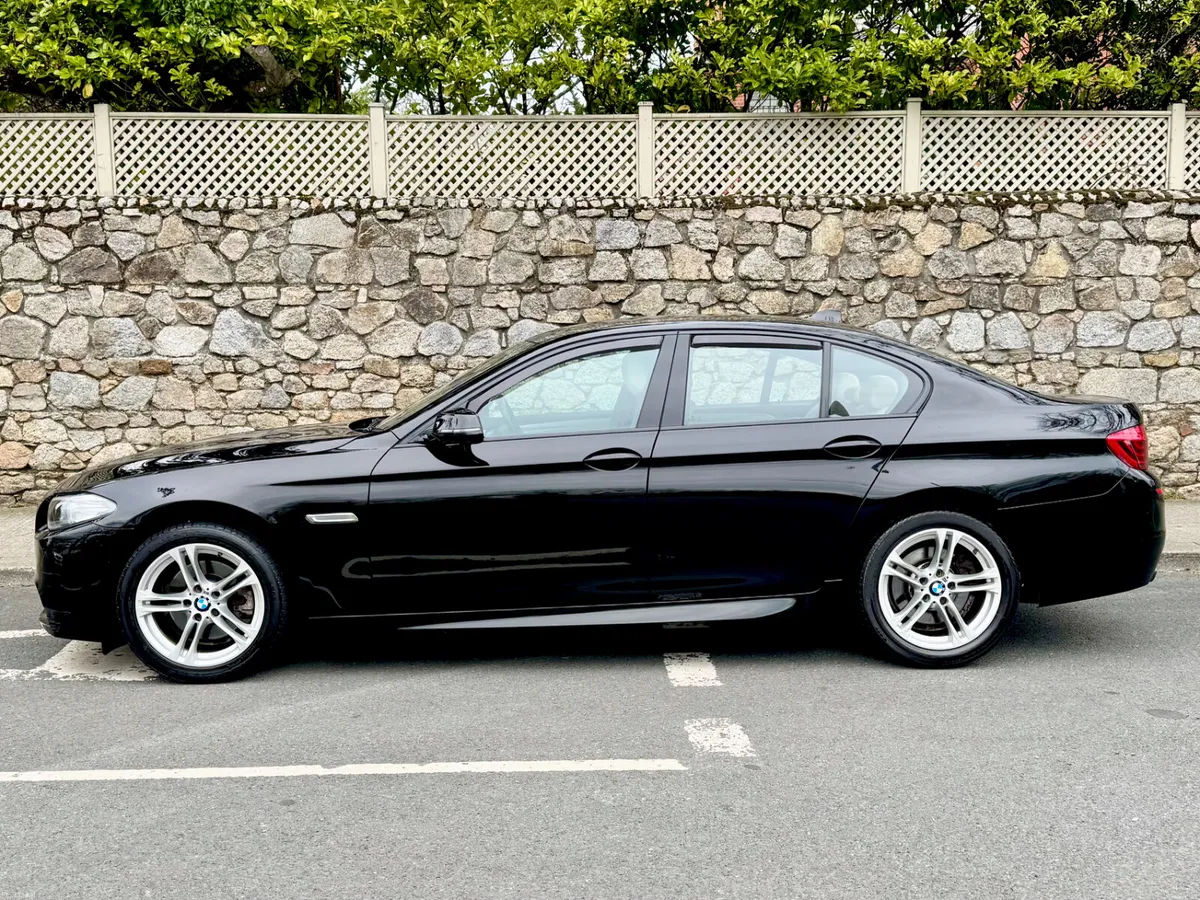 BMW 5-Series 2016!! 520d !! M- SPORT!!LEATHER!! - Image 4