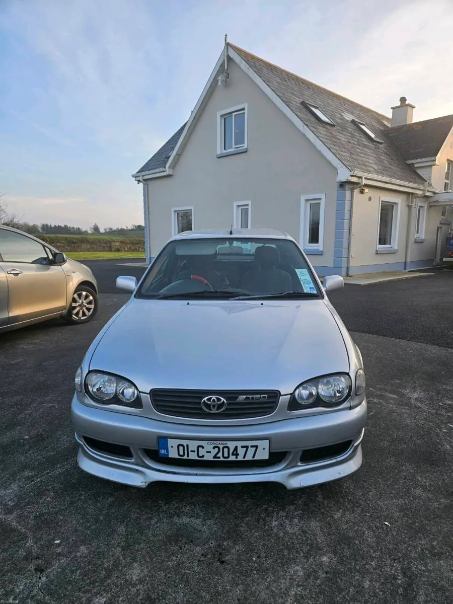 Toyota Corolla 2001 - Image 4