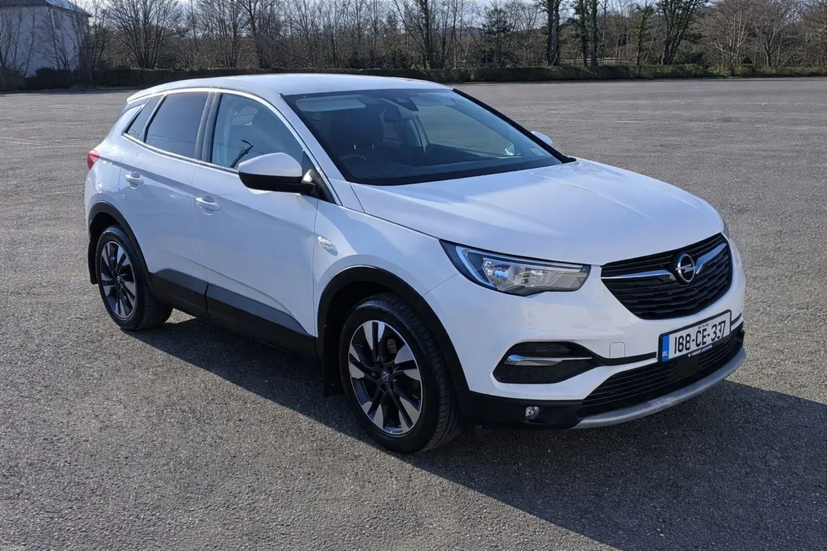 Opel Grandland X 2018 - Image 1