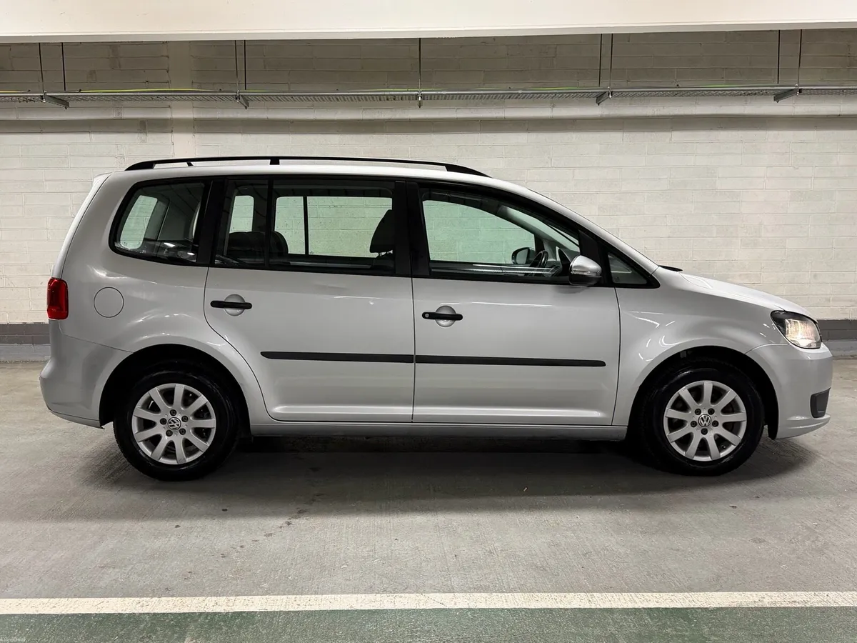 2014 Vw Touran 1.6 Diesel 5 Seater - Image 2