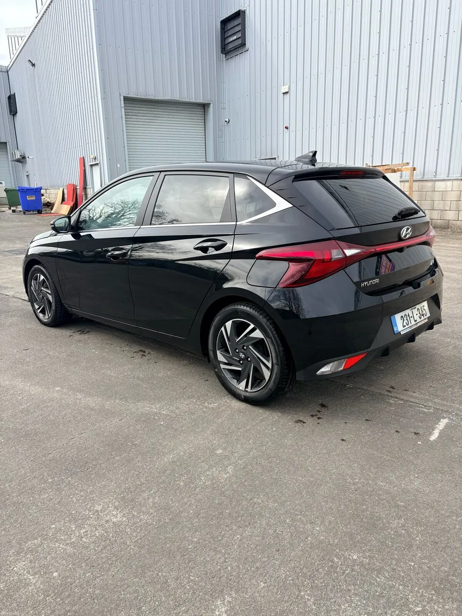 Hyundai I20 Deluxe Plus - Image 4