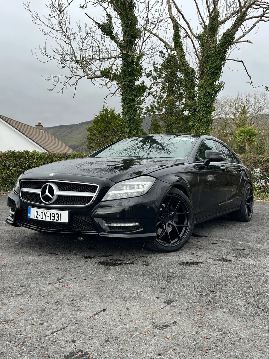 Mercedes-Benz CLS 2.2 Diesel AMG Line - Image 4