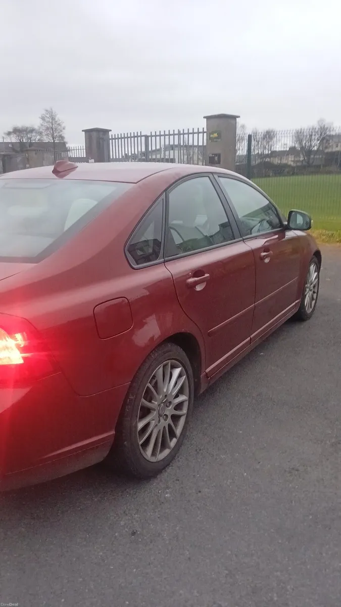 2011 volvo s40 1.6 diesel manual  nct Sep 26 - Image 4