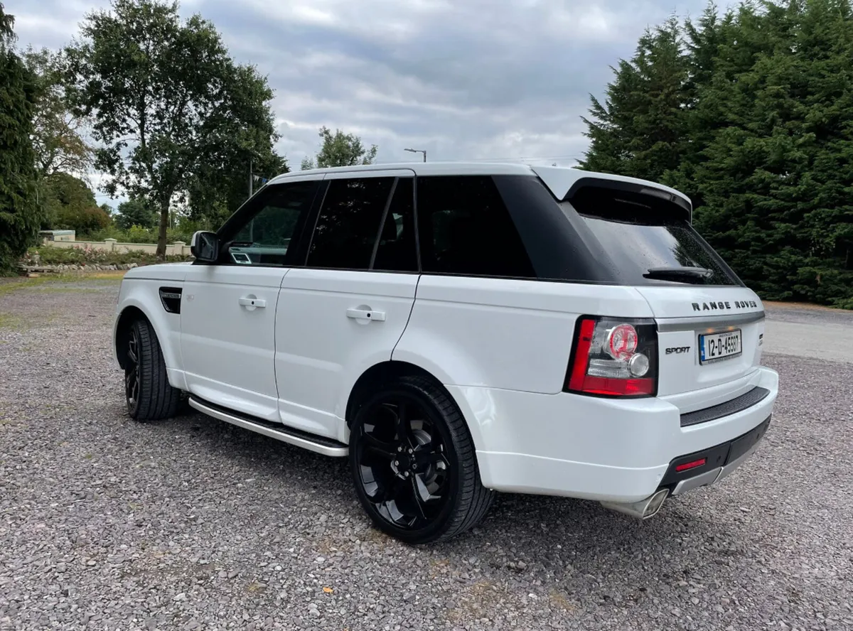 Range Rover Sport - Image 2