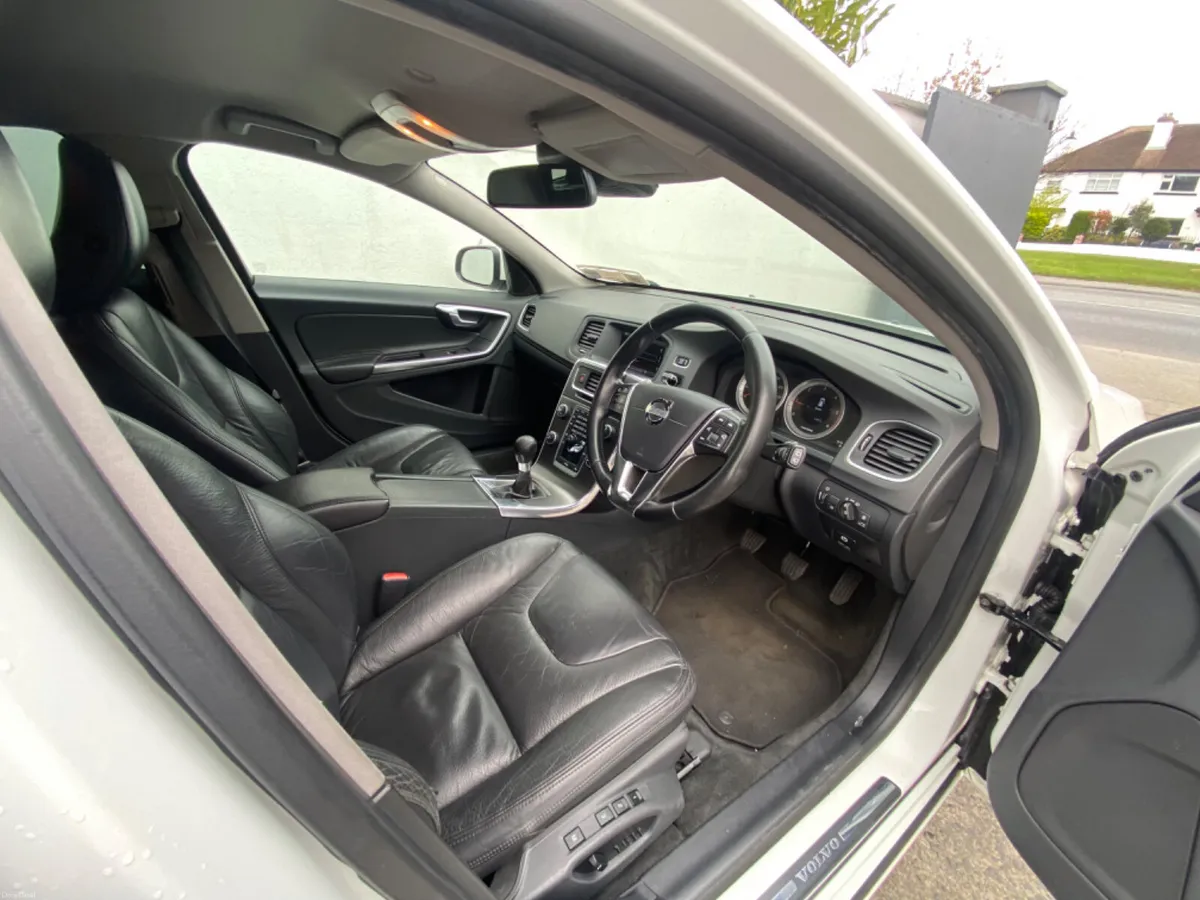 Volvo V60 1.6 Dsl Tax7/26 Nct 10/26 - Image 5