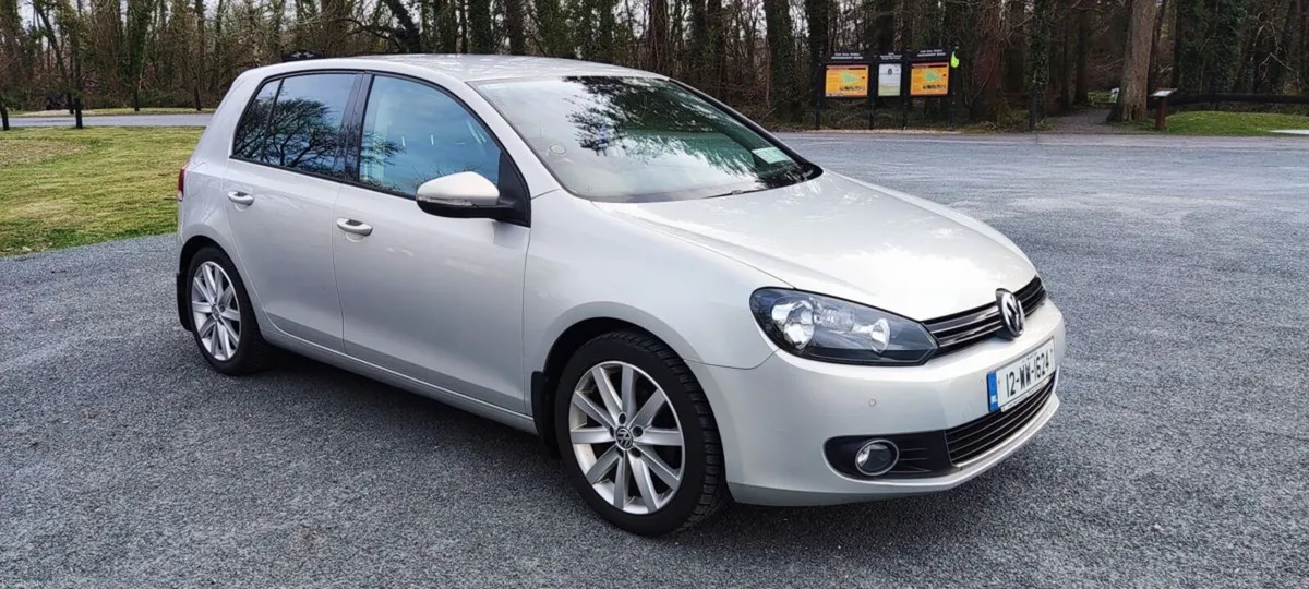 Volkswagen Golf Highline 1.2TSI M6F 105HP - Image 1