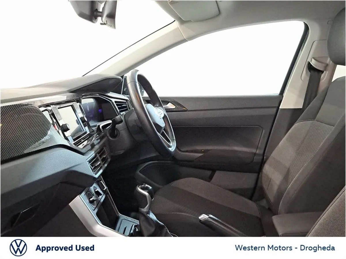 Volkswagen Polo 1.0 TSI 95HP Life - Image 4