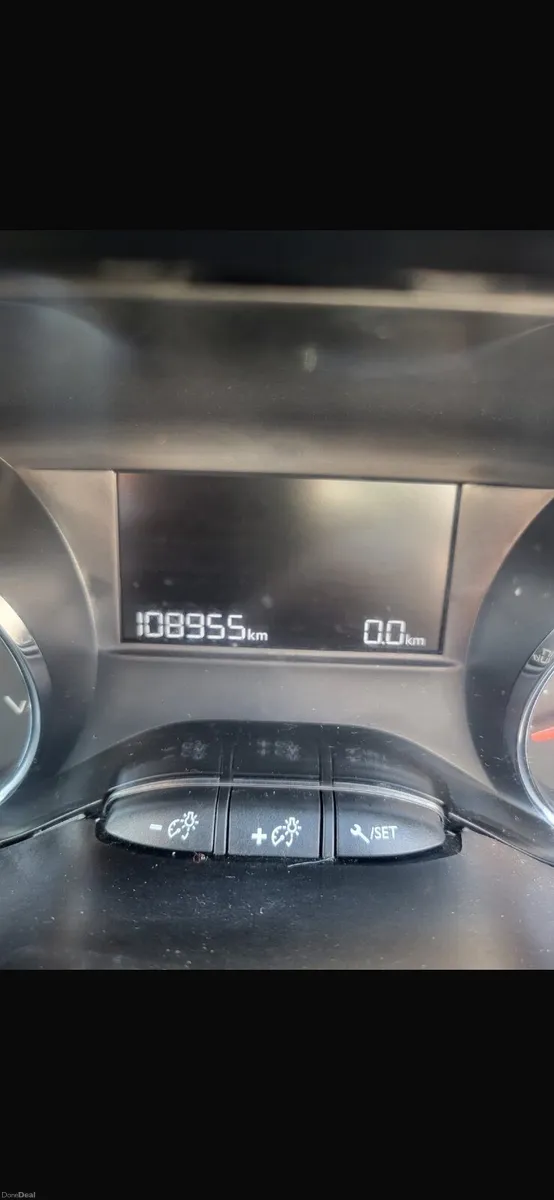 Peugeot 208 2013 - Image 1