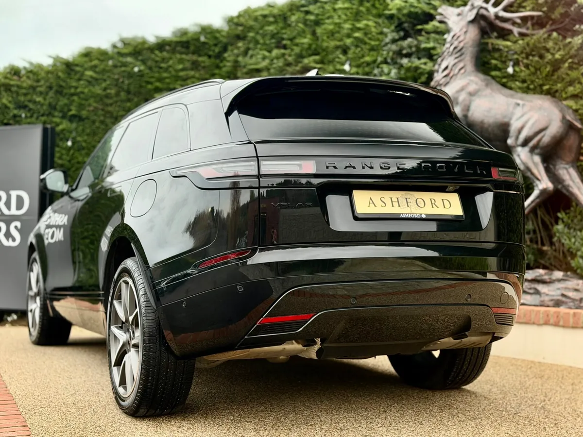 Range Rover Velar Dynamic full spec 404BHP low km - Image 4