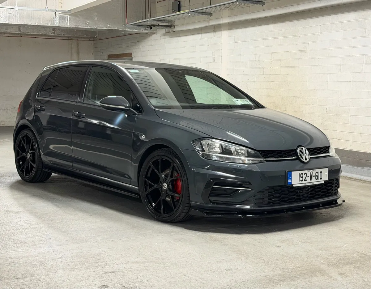 2019 Volkswagen Golf 1.5 Tsi Automatic 150Hp - Image 1