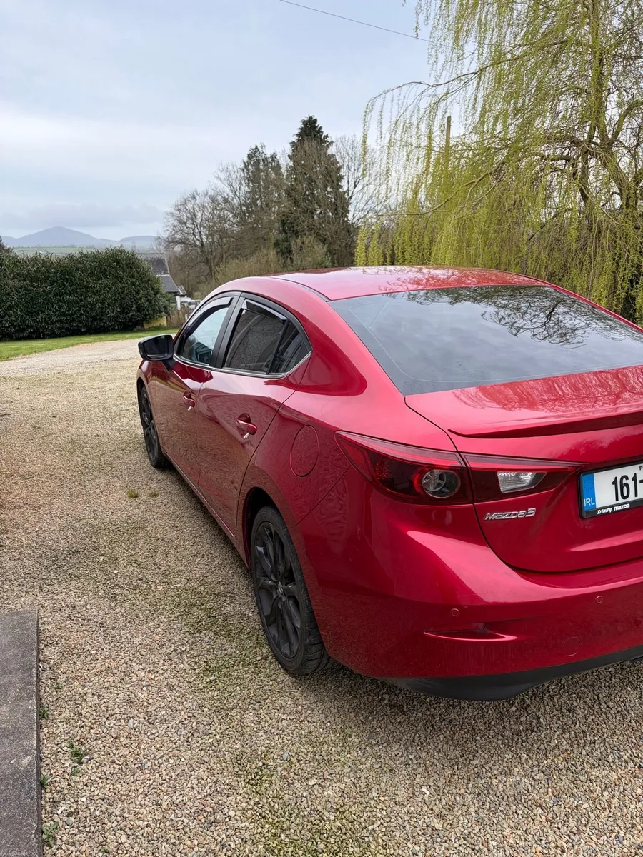 Mazda 3 - Image 4