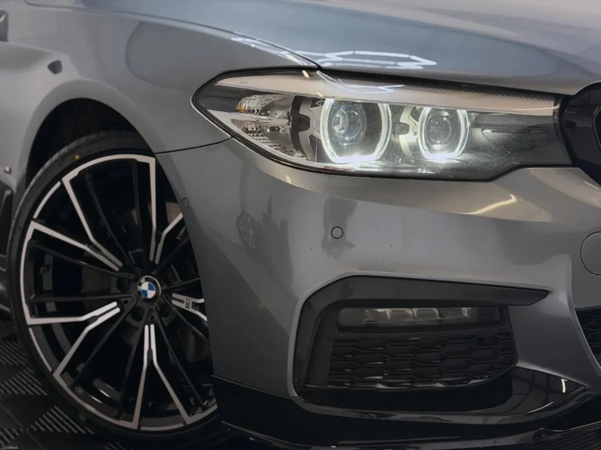 2018 (182) BMW 530e M Sport 252bhp - Image 4