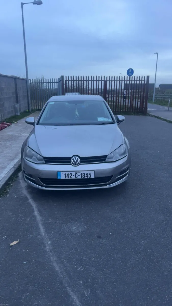 Volkswagen Golf 2014 - Image 1