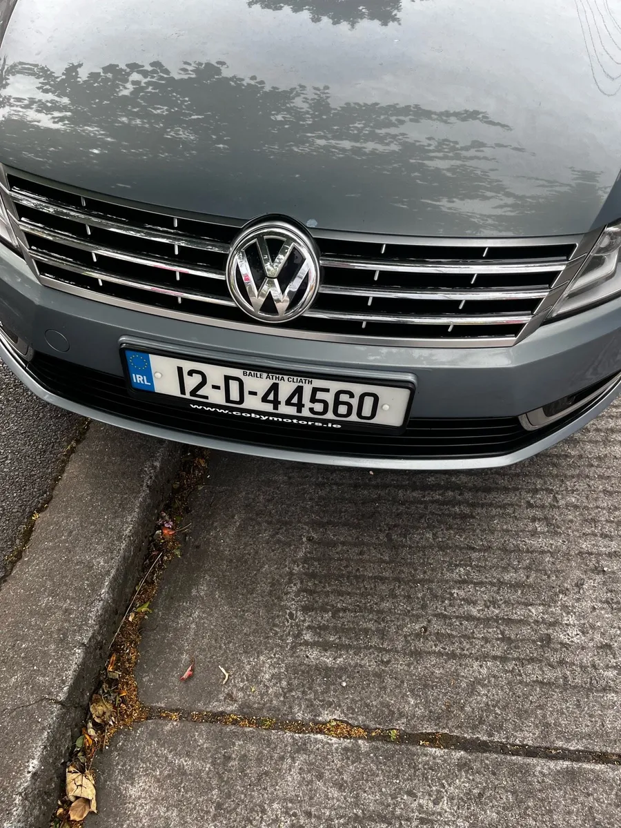 2012 Volkswagen automatic diesel - Image 2