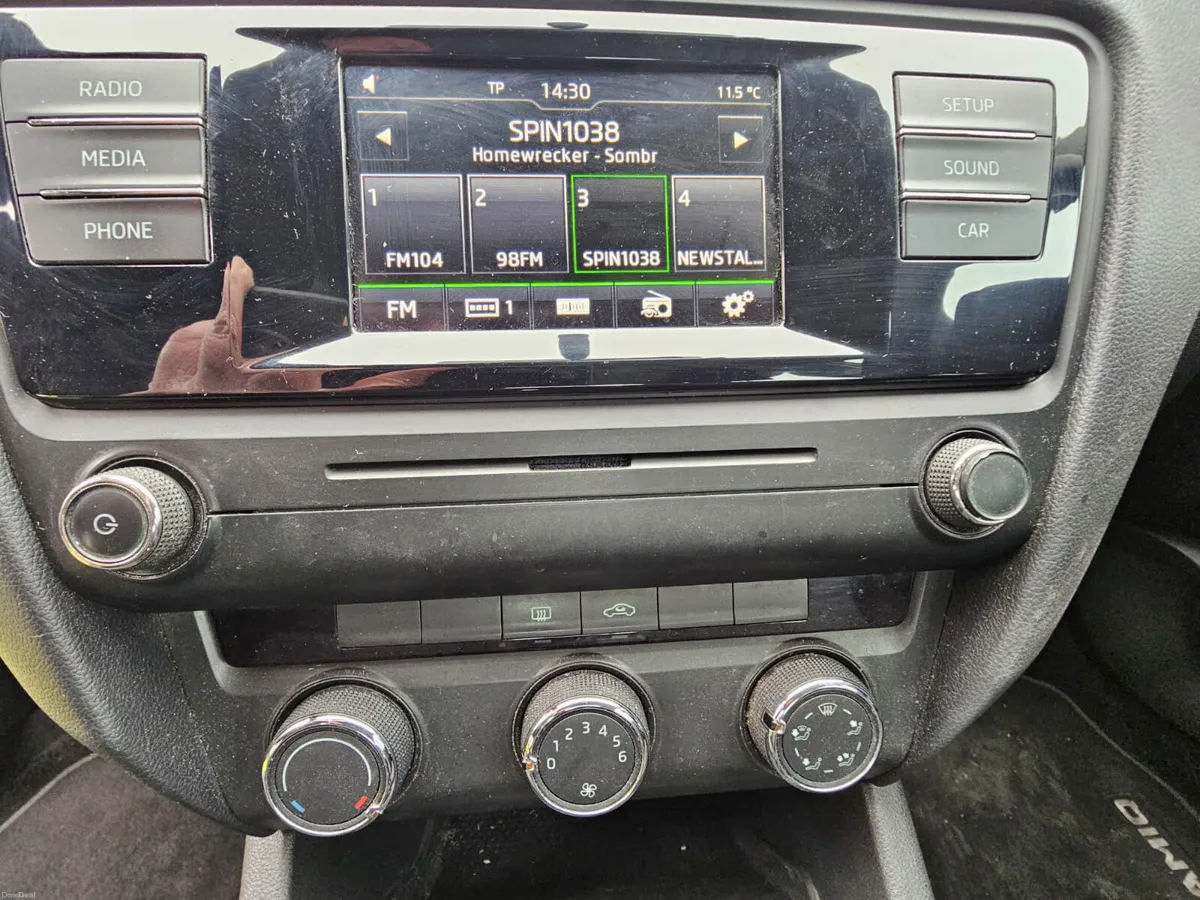 Skoda Octavia 2016 diesel nct&tax €5990 - Image 3