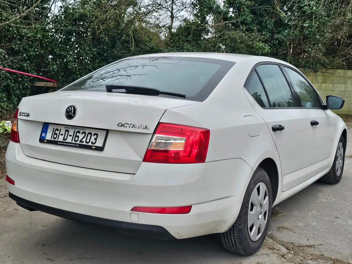 Skoda Octavia 2016 diesel nct&tax €5900 - Image 1