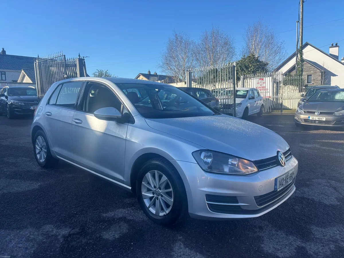 Volkswagen Golf   2014  DIESEL  LOW  MILEAGE - Image 1