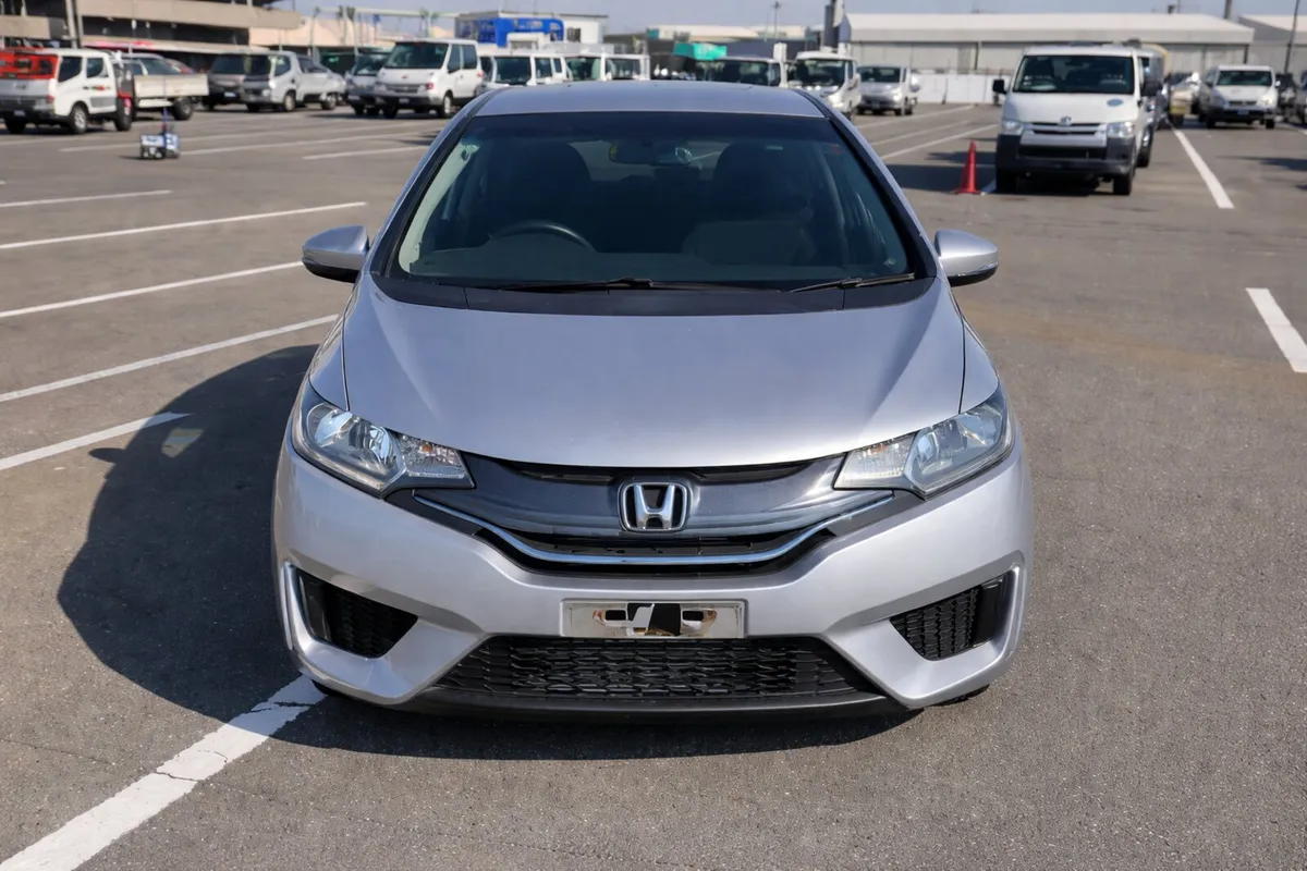 ❁ Coming Soon❁ HONDA FIT ❁ Hybrid ❁ Low Mileage ❁ - Image 3