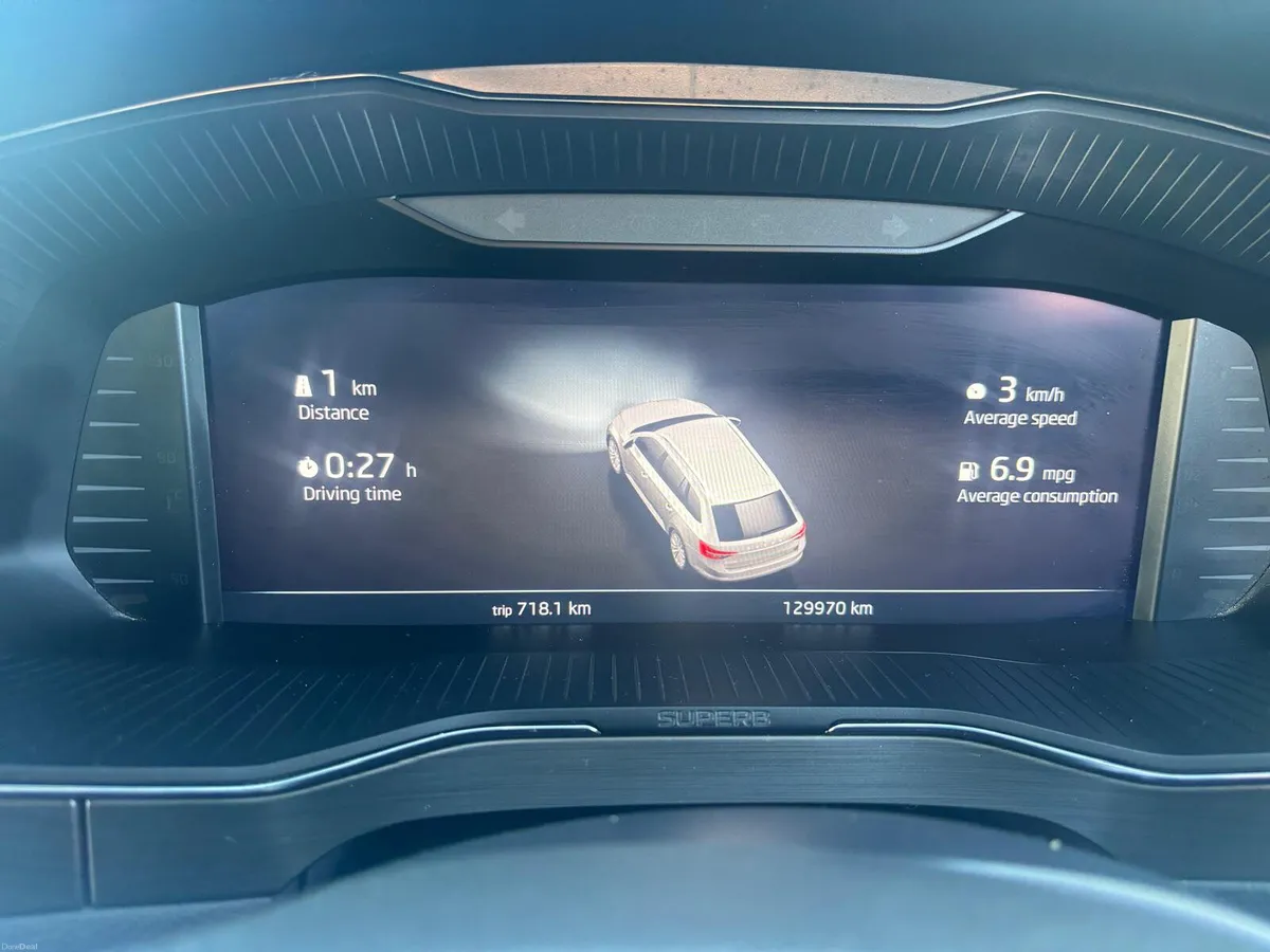 Skoda Superb 2022  STYLE  ESTATE   DIESEL - Image 4