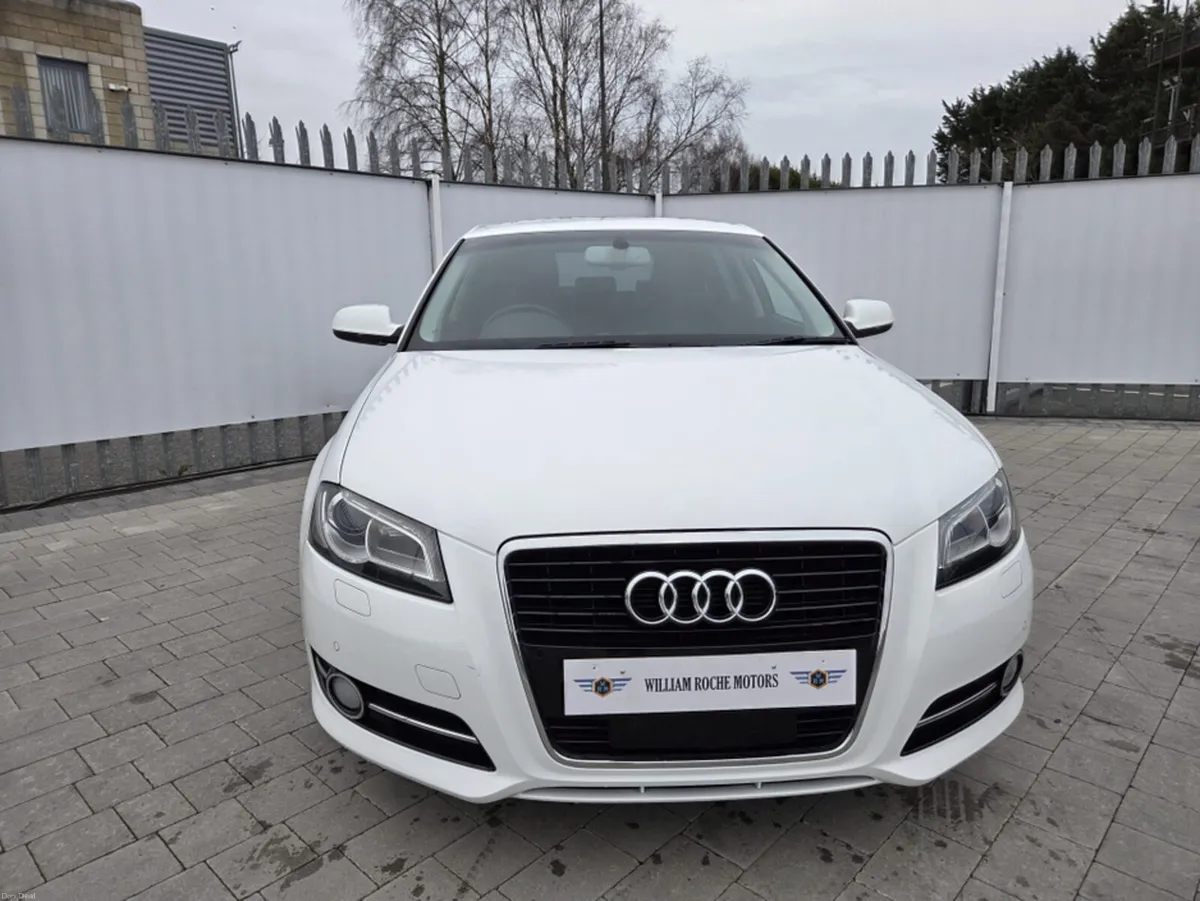 Audi A3 1.4 PETROL AUTO - Image 3