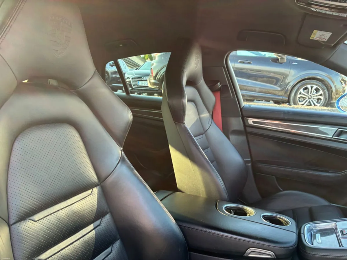 Porsche Panamera 2.9 V6 462 BHP E-HYBRIID SPORT (H - Image 5