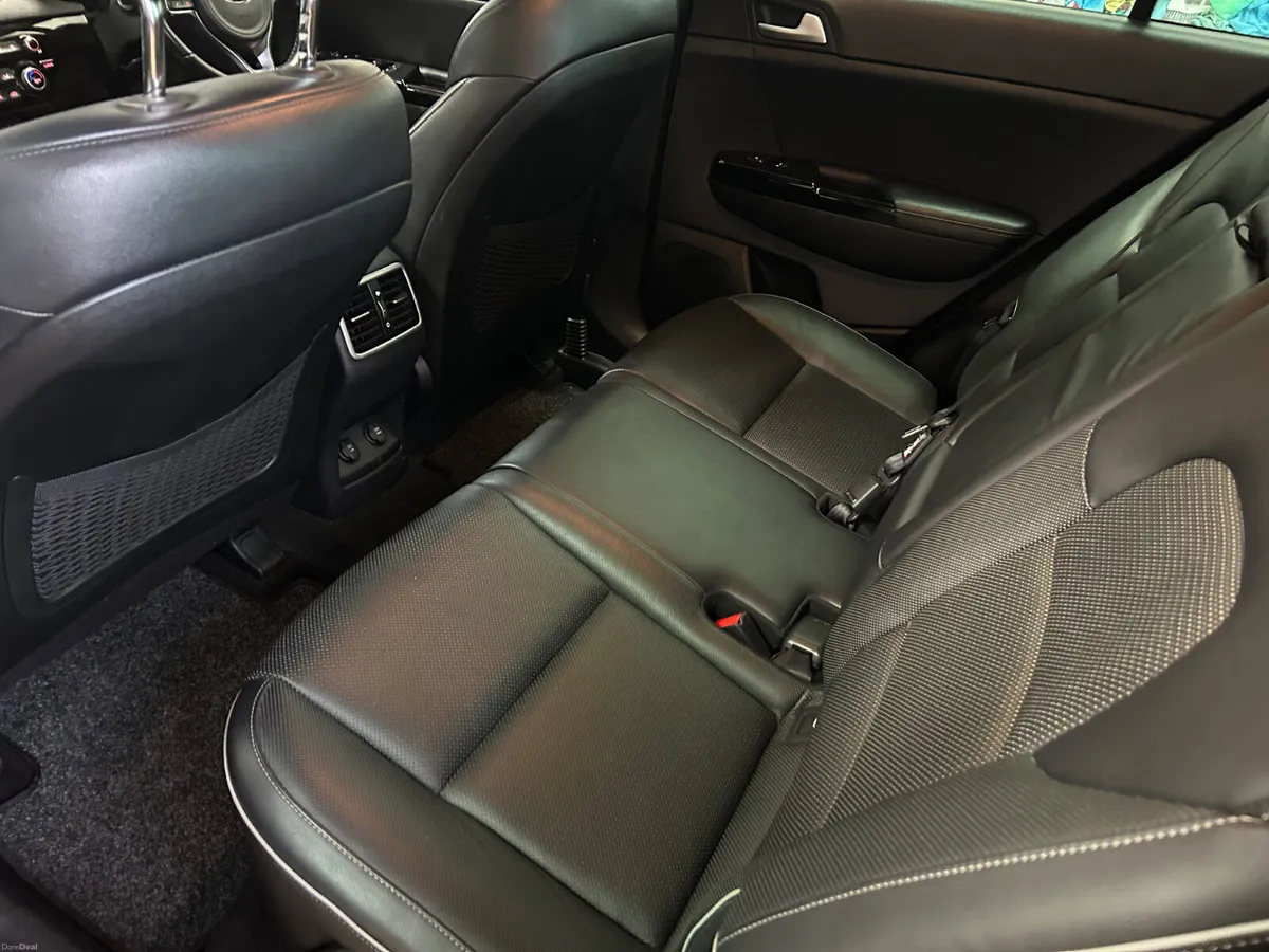 2016 Kia Sportage ISG3 Top Spec - Image 2