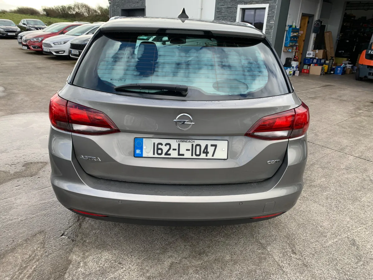 Opel Astra 2016 - Image 5