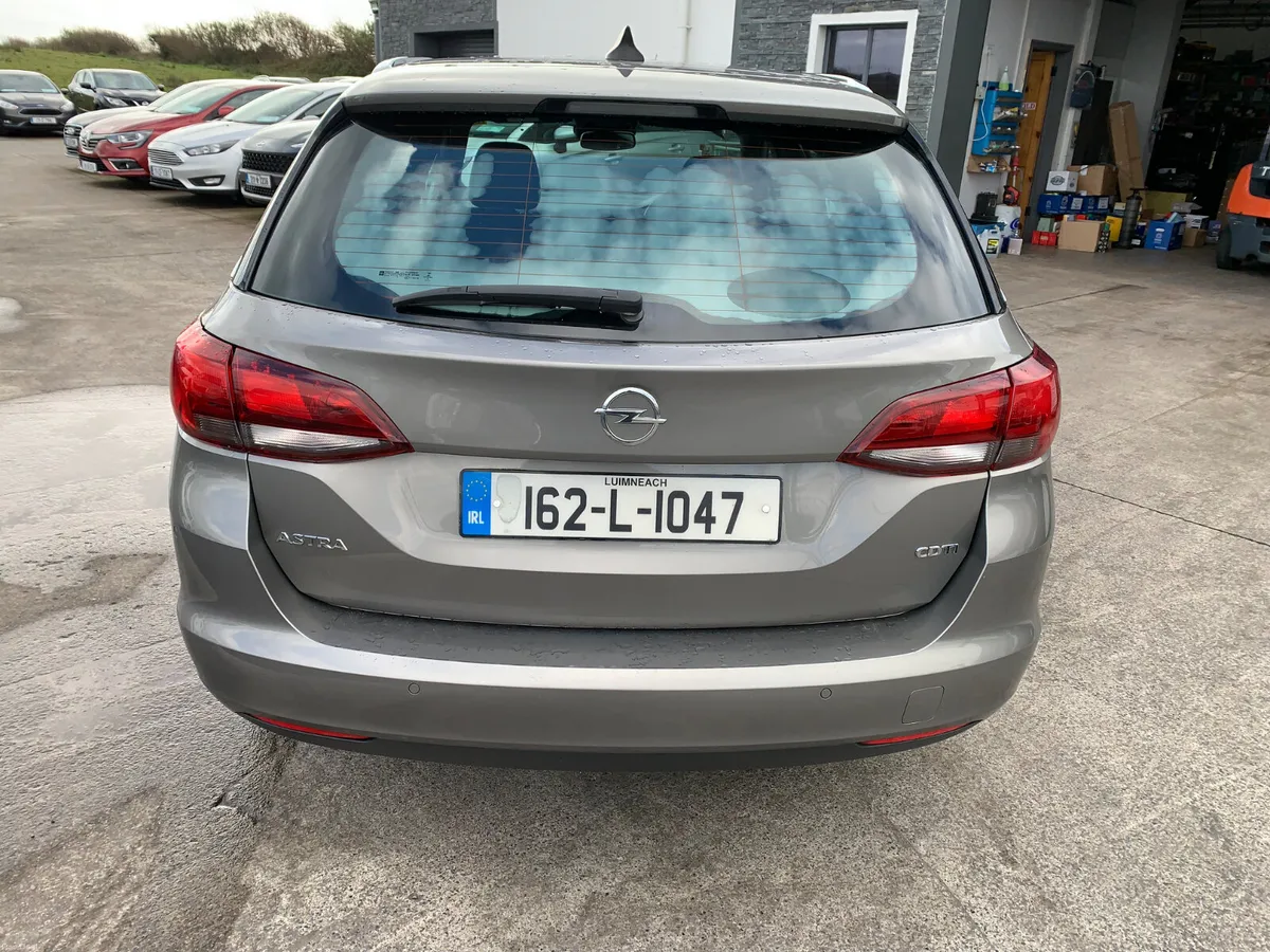 Opel Astra 2016 - Image 6