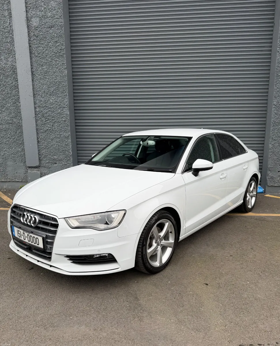 Audi A3 1.4 TFSI SALOON SPORT - Image 4