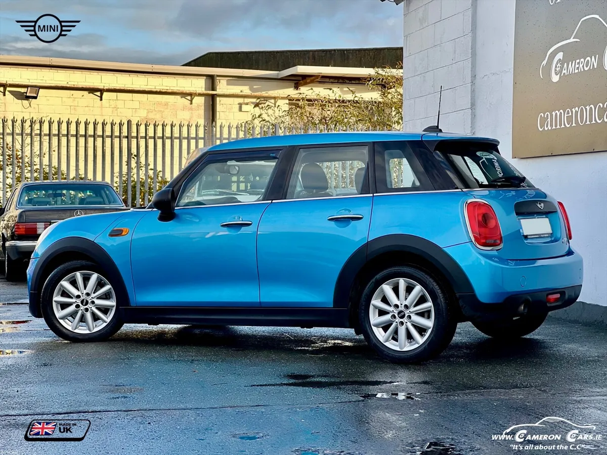 MINI COOPER ONE AUTOMATIC NAVI STUNNING - Image 3