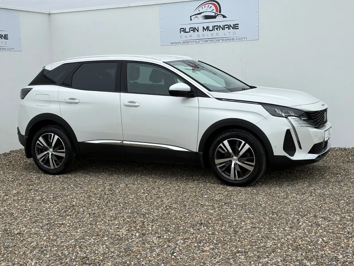 PEUGEOT 3008 ALLURE NEW MODEL 1.5 HDI 79,132KMS - Image 2