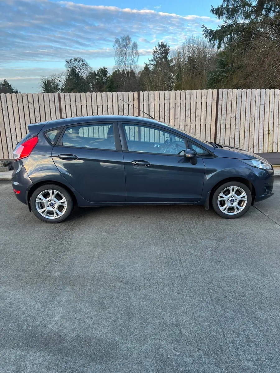 Ford Fiesta 2014 - Image 1