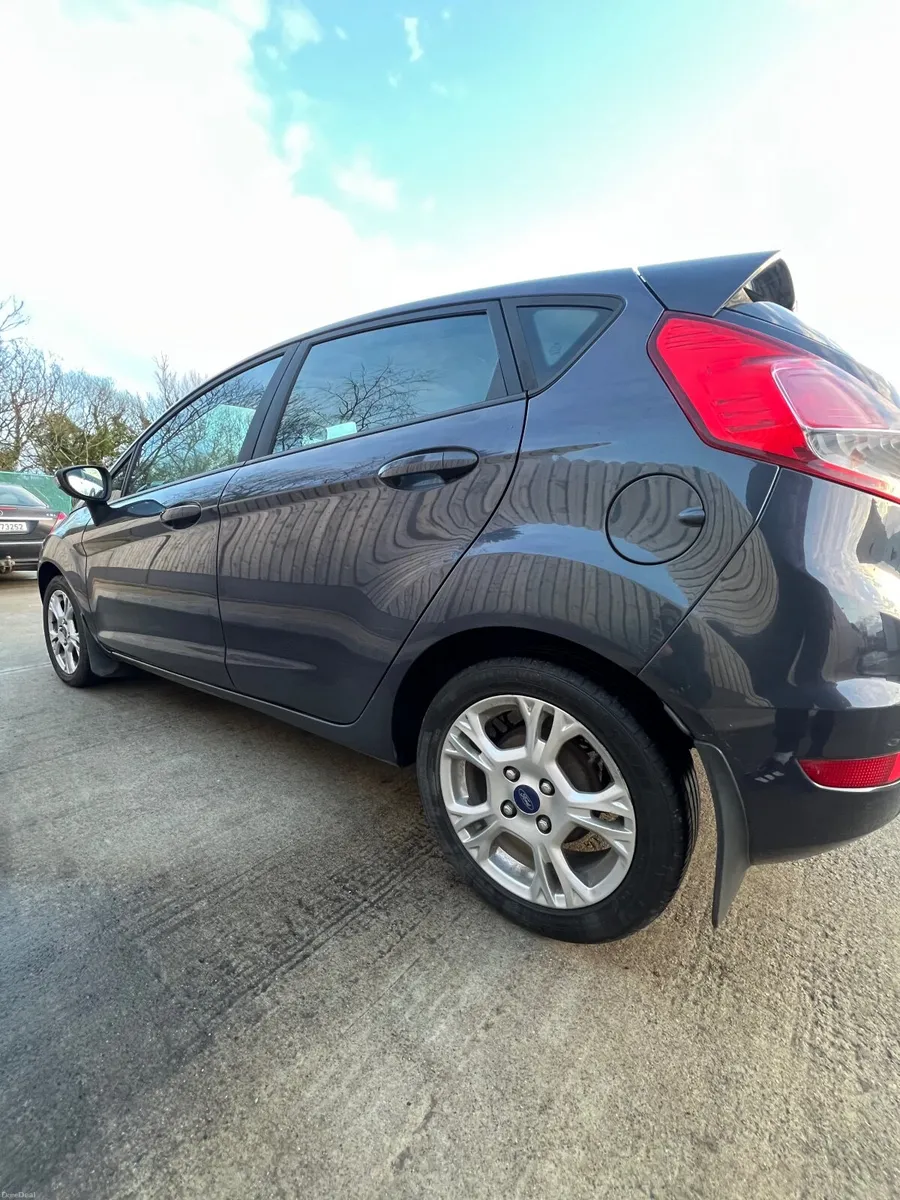 Ford Fiesta 2014 - Image 3