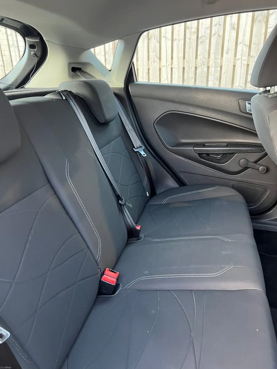 Ford Fiesta 2014 - Image 4