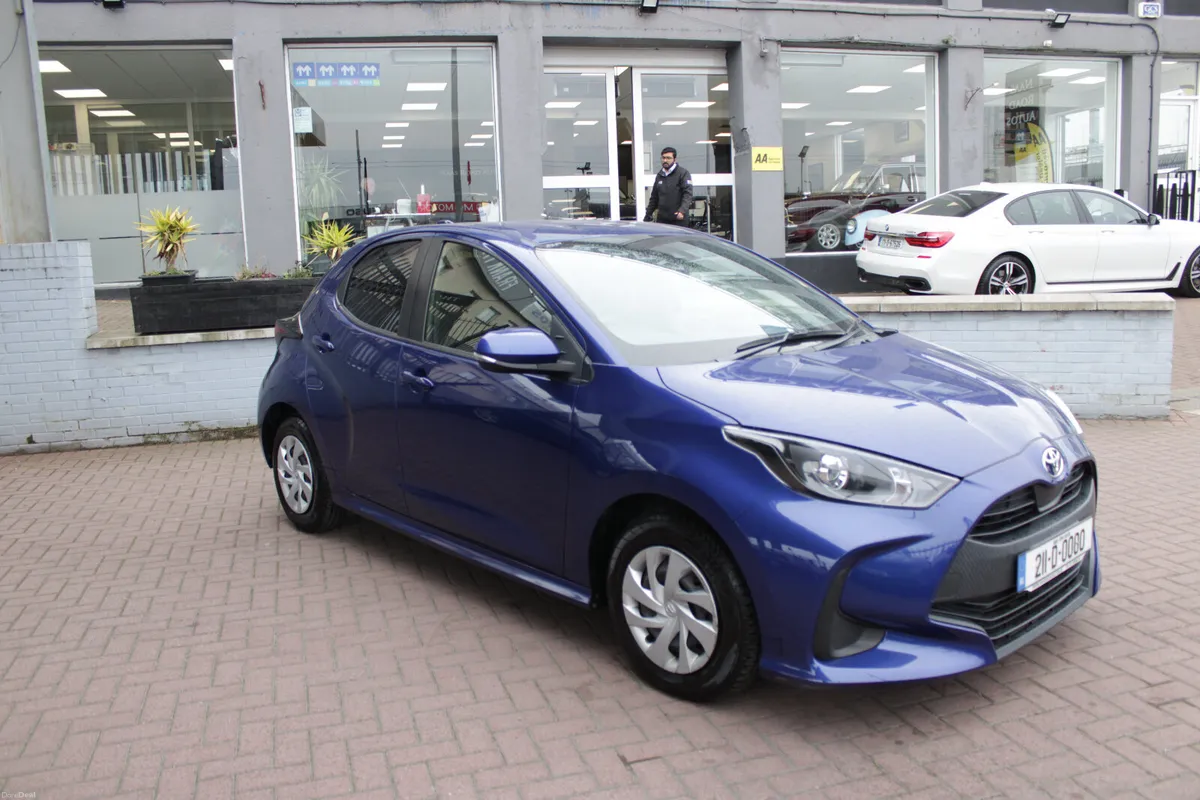 2021 TOYOTA YARIS - Image 1