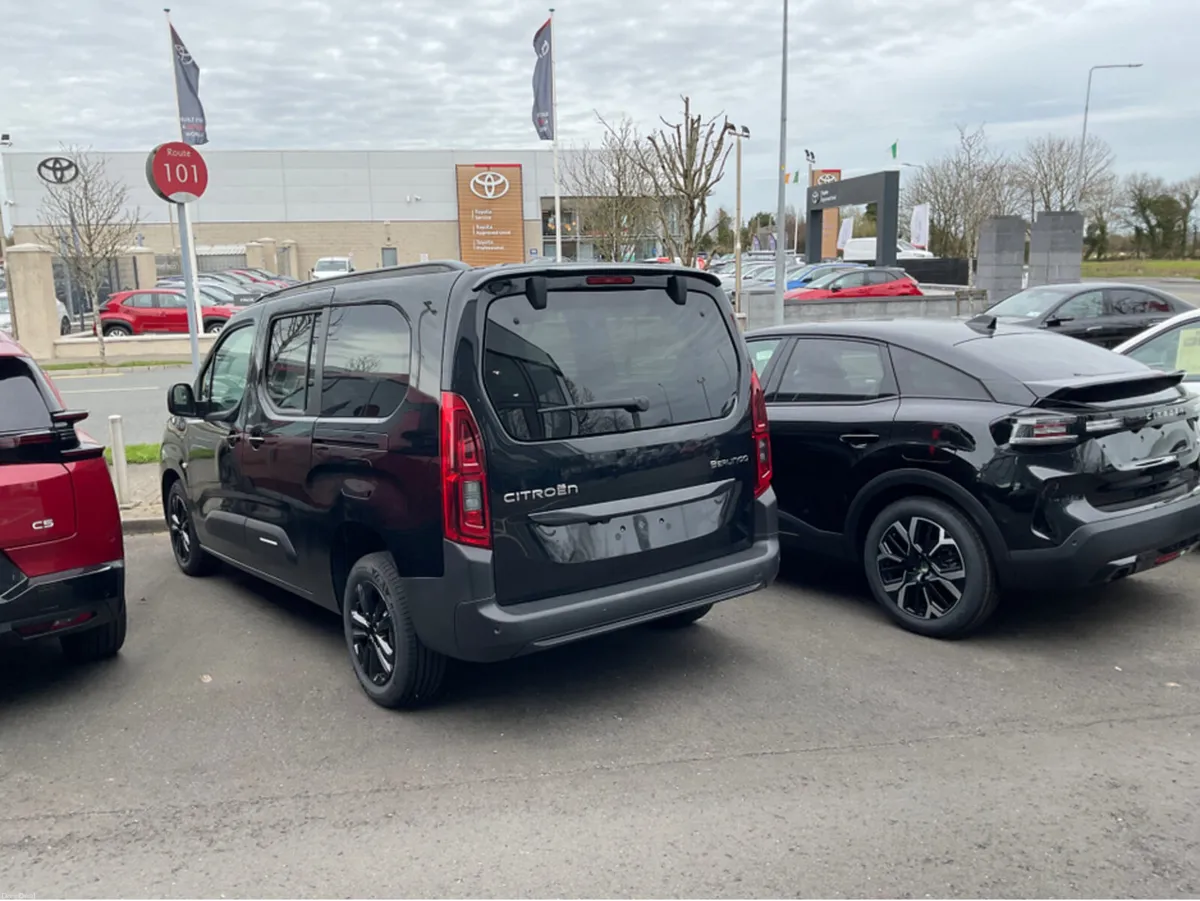 Citroen Berlingo Multispace PLUS LWB BLUE HDI AUTO - Image 4