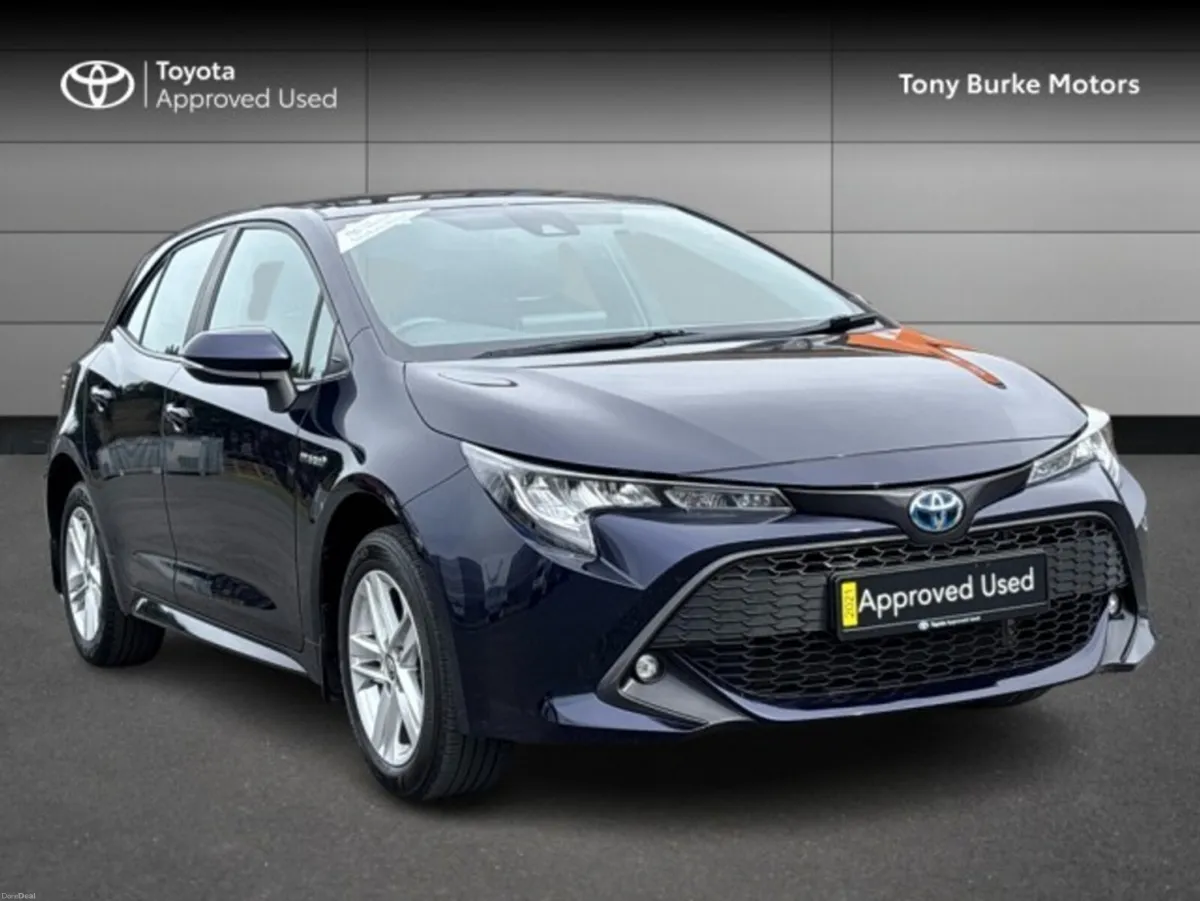Toyota Corolla Hatchback 5dr Hybrid - Luna Edition - Image 1
