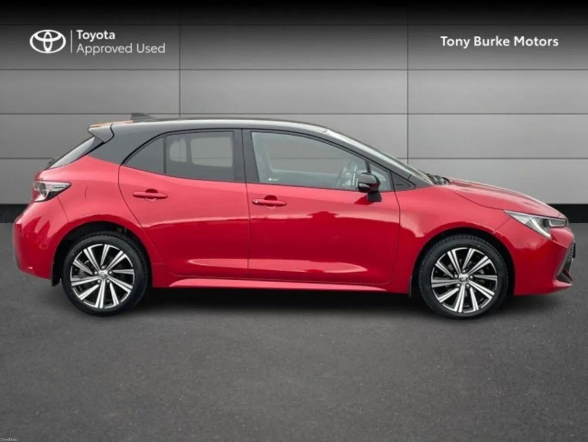 Toyota Corolla Hatchback 5dr Hybrid - LunaSport Ed - Image 3