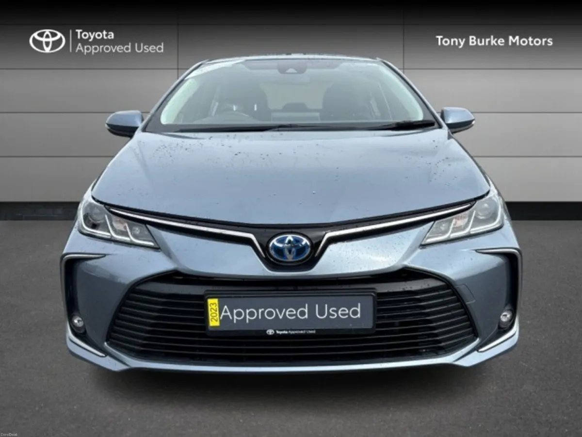 Toyota Corolla - Luna Edition - 1.8 Hybrid - Autom - Image 5