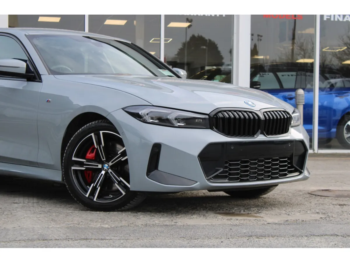 BMW 3-Series 330E M SPORT PRO AUTO - Image 4