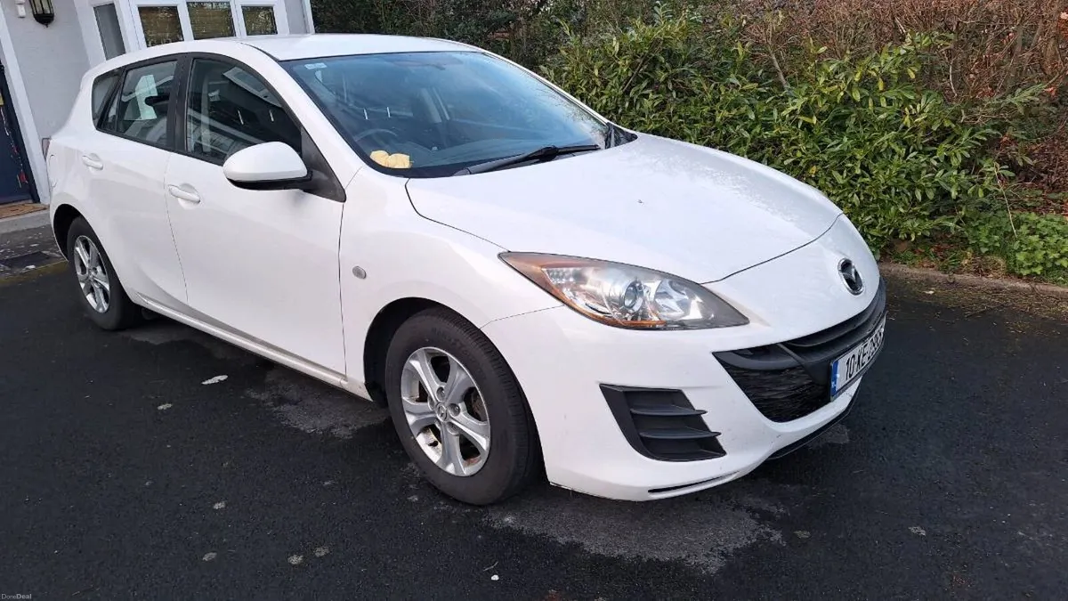Mazda 3 - Image 1