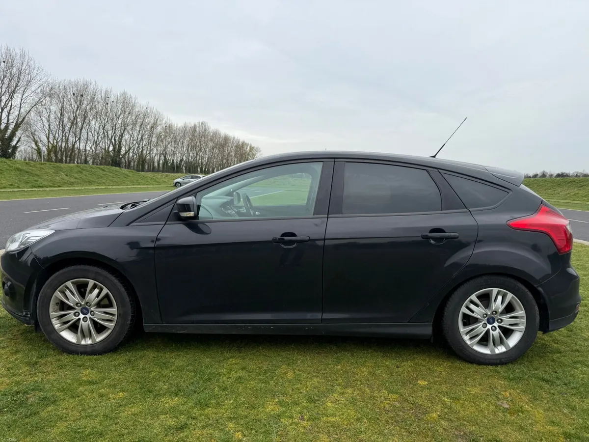 ONE OWNER 1.6 DIESEL NCT 01/27 - Image 4