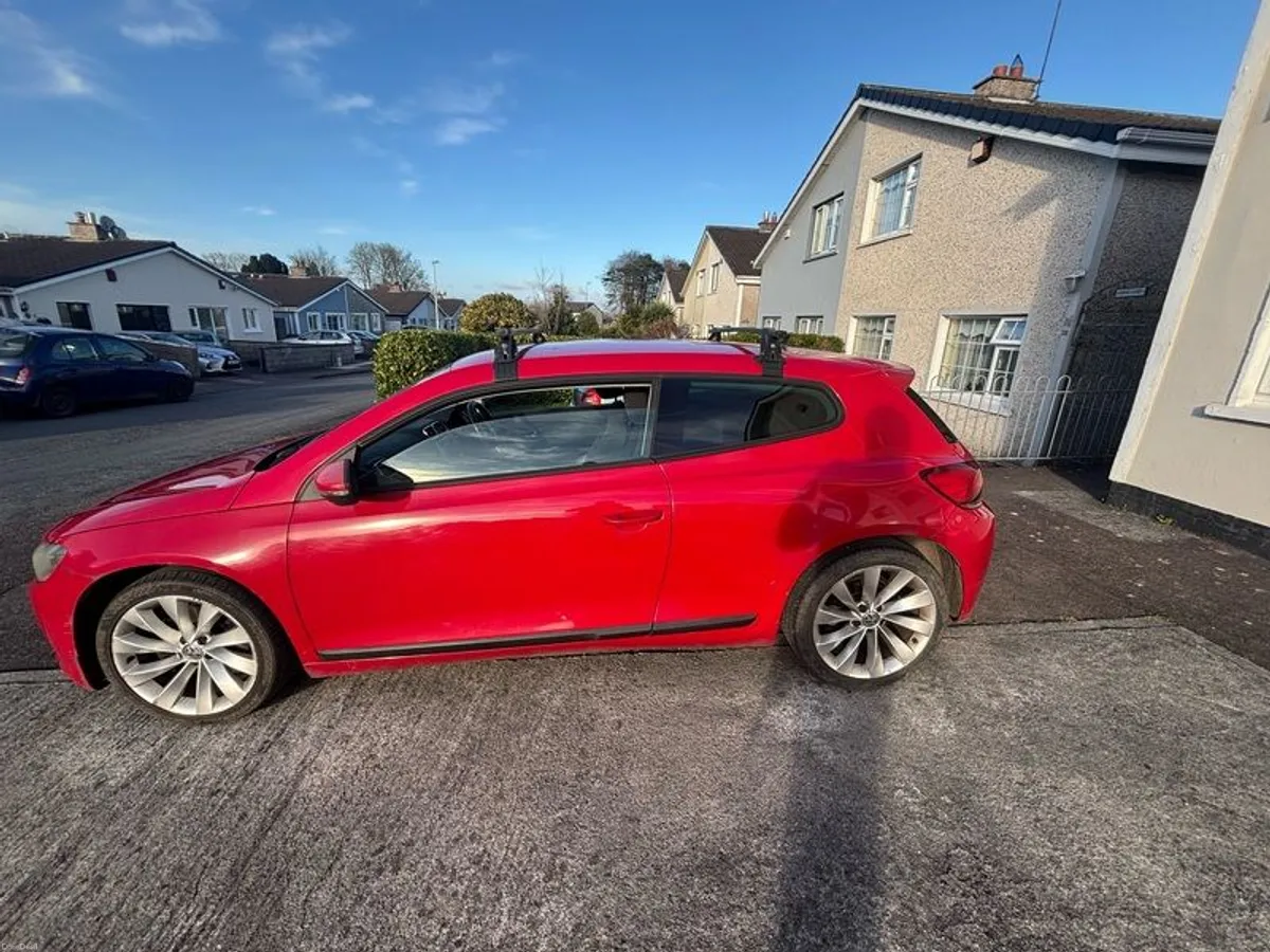 2012 Volkswagen Scirocco - Image 2