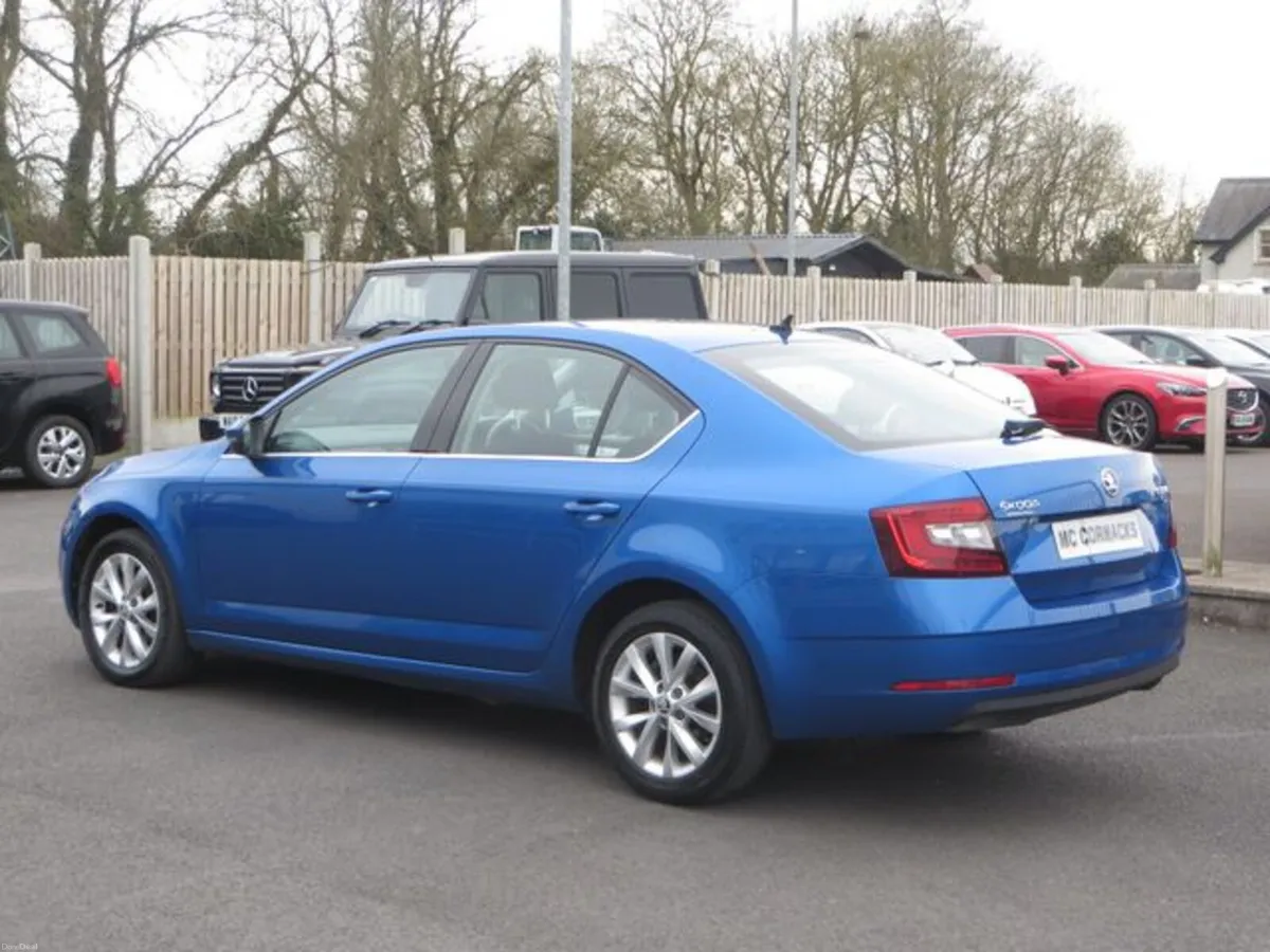 Skoda Octavia Ambition 1.0tsi 115HP 4DR - Image 4