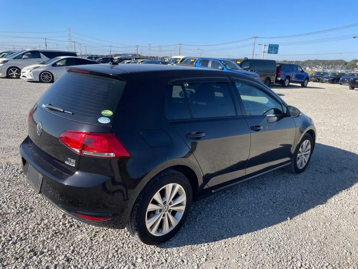 Volkswagen Golf 1.2 TSI Comfortline Blue Motion Te - Image 4