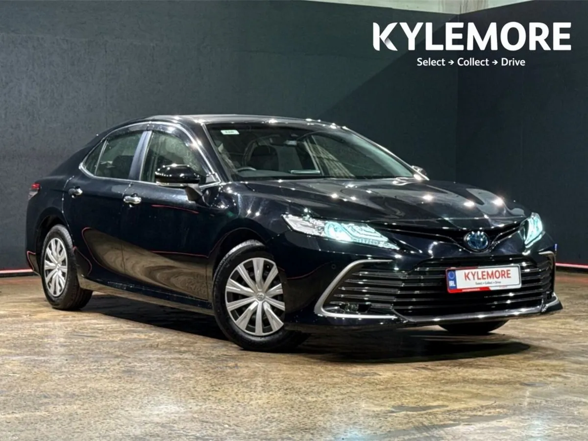 Toyota Camry 2.5L HYBRID AUTOMATIC - CRUISE CONTRO - Image 1